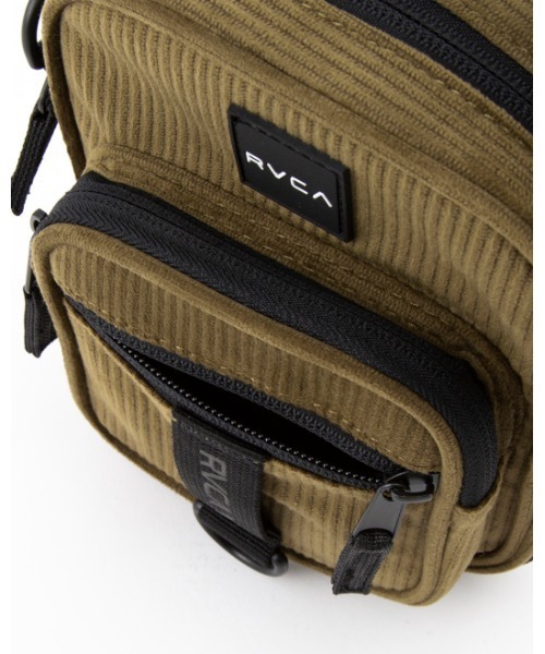 RVCA（ルーカ）の「RVCA メンズ  UTILITY POUCH バッグ【2022年春夏モデル】/ルーカポーチショルダー（ショルダーバッグ・メンズ・カモフラージュ/ブラウン系その他・FREE）」の9枚目の写真