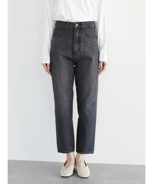 Green Parks(グリーンパークス)の「美脚テーパードBKデニムパンツ(その他パンツ・レディース・ブラック・S/M/L)」の16枚目の写真