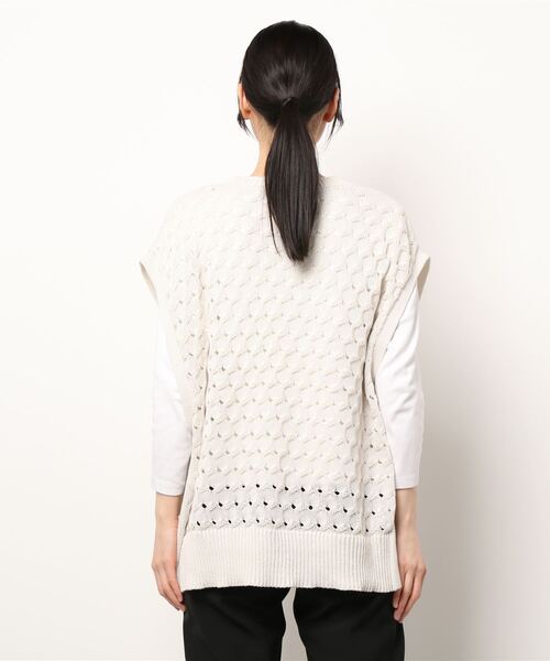 Samansa Mos2 blue（サマンサモスモスブルー）の「透かし柄ニットベスト（ベスト・レディース・オフホワイト/ミント/シルバーグレー・ﾌﾘ-）」の5枚目の写真