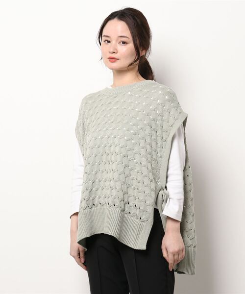 Samansa Mos2 blue（サマンサモスモスブルー）の「透かし柄ニットベスト（ベスト・レディース・オフホワイト/ミント/シルバーグレー・ﾌﾘ-）」の8枚目の写真
