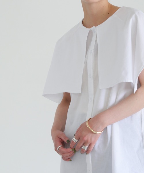 select MOCA（セレクトモカ）の「ビッグカラーノースリーブブラウス（シャツ/ブラウス・レディース・ブラック/オフホワイト・FREE）」の9枚目の写真