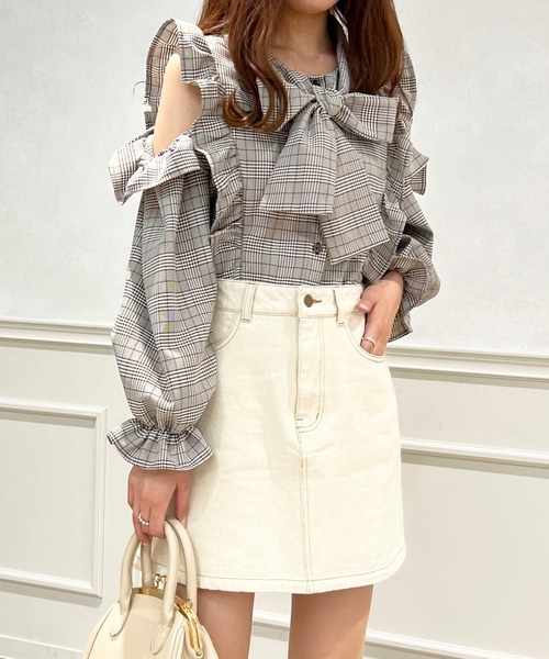 apres jour(アプレジュール)の「【セットアップ可能】台形デニムスカート【ZOZOTOWN限定アイテム】(スカート・レディース・ダークブルー/オフホワイト/ピンク・LARGE/MEDIUM/SMALL/X-LARGE)」の6枚目の写真
