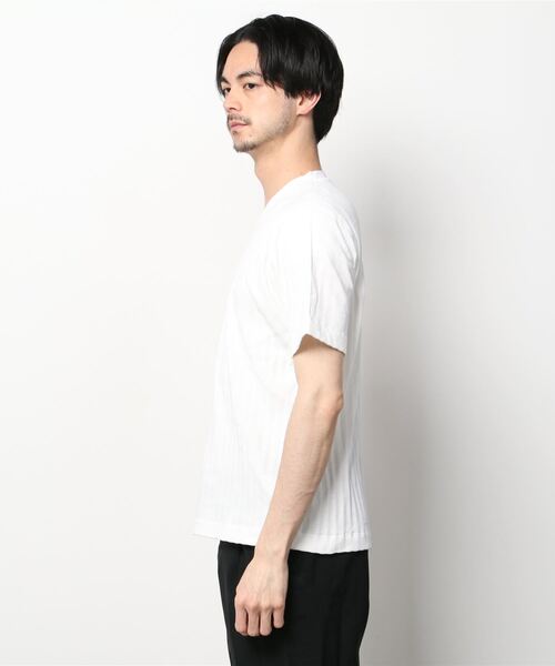 Paul Smith COLLECTION(ポールスミスコレクション)の「ワイドリブ Vネック カットソー / 124307 J2224(Tシャツ/カットソー・メンズ・ホワイト/ブラック・MEDIUM/LARGE/X-LARGE)」の4枚目の写真