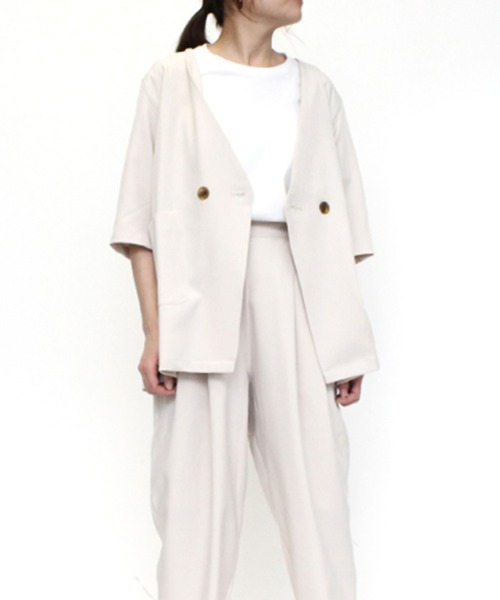 STYLEBLOCK(スタイルブロック)の「リネンタッチノーカラーハーフスリーブジャケット(ノーカラージャケット・レディース・ブラック/ベージュ/モカ・M)」の3枚目の写真