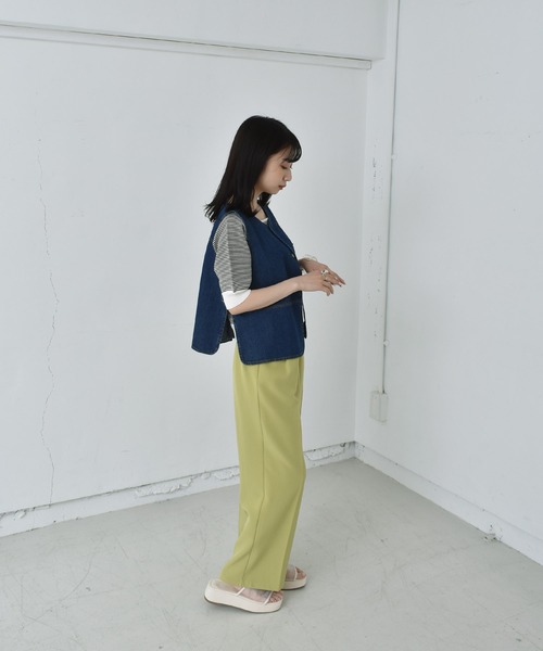 RETRO GIRL(レトロガール)の「ドット釦ベスト(ベスト・レディース・ブルー/オフホワイト/ブラック・FREE)」の9枚目の写真