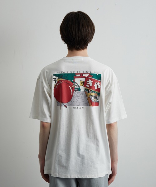 JUNRED（ジュンレッド）の「ノスタルジックグラフィックTシャツ（Tシャツ/カットソー・メンズ・ホワイト/チャコールグレー/カーキ・LL/M/L）」の18枚目の写真