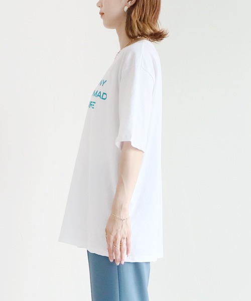 reca(レカ)の「カジュアルロゴプリントTシャツ(Tシャツ/カットソー・レディース・ネイビー/グレー/オフホワイト・FREE)」の4枚目の写真