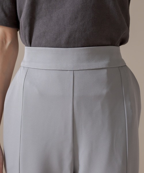 mline（エムライン）の「[mline] センタースリットパンツ（デニムパンツ・レディース・グレー/オリーブ/グリーン・2/1）」の19枚目の写真