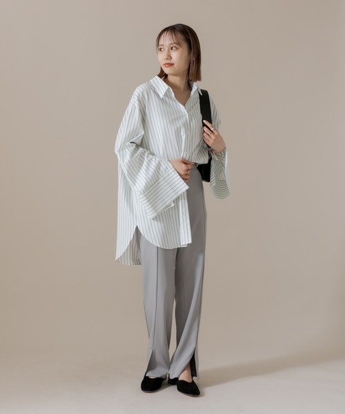 mline（エムライン）の「[mline] センタースリットパンツ（デニムパンツ・レディース・グレー/オリーブ/グリーン・2/1）」の4枚目の写真