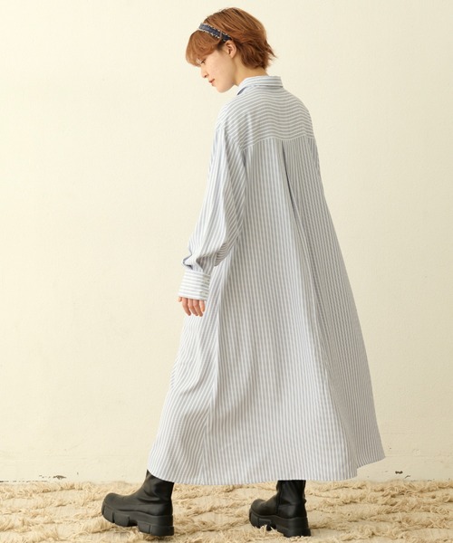 MERLOT（メルロー）の「リボン付きストライプシャツワンピース（シャツワンピース・レディース・ベージュ/ネイビー・FREE）」の19枚目の写真