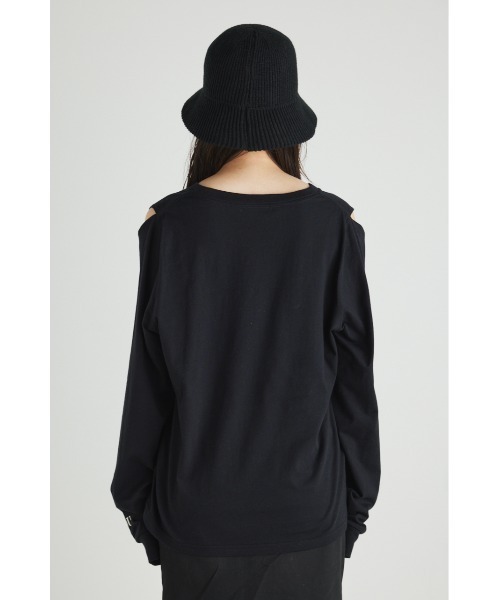 rienda(リエンダ)の「アームスリットロゴロングスリーブTシャツ(Tシャツ/カットソー・レディース・オレンジ/ベージュ/ブラック/パープル・FREE)」の22枚目の写真