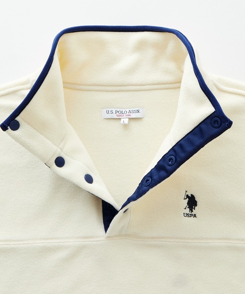 U.S. POLO ASSN.（ユーエスポロアッスン）の「U.S. POLO ASSN. / ユーエスポロアッスン 別注 ワンポイント刺繍 ビッグシルエットスナップボタンフリースプルオーバー（スウェット・レディース・ブルー/ブラック/パープル/アイボリー/グレイッシュベージュ/グリーン/ブラック系/オリーブ/オレンジ・M/L）」の15枚目の写真