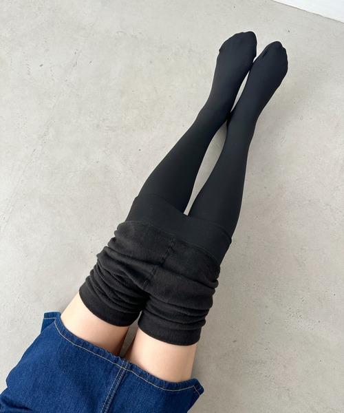 CLEA(クレア)の「裏起毛あったか着圧防寒厚手タイツ(タイツ/ストッキング・レディース・ブラック/ベージュ・FREE)」の3枚目の写真