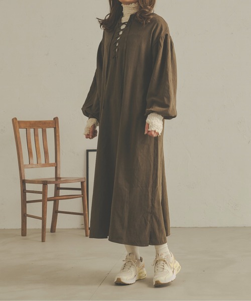 Ambre Neige(アンブルネージュ)の「【前後2WAY】レースアップボリュームワンピース/WEB/EC限定商品(ワンピース・レディース・オフホワイト/ライトブラウン/ダークブラウン・FREE)」の14枚目の写真