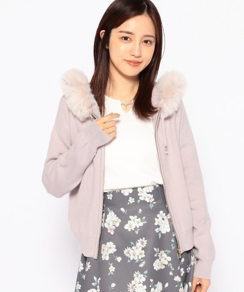 MISCH MASCH(ミッシュマッシュ)の「フードファージップショートパーカー(パーカー・レディース・ライトブルー/モカ/ネイビー/ブラック/ラベンダー/ホワイト・MEDIUM)」の6枚目の写真