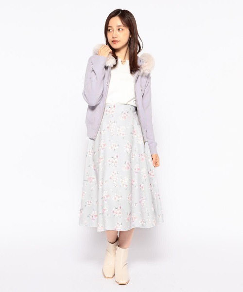 MISCH MASCH(ミッシュマッシュ)の「フードファージップショートパーカー(パーカー・レディース・ライトブルー/モカ/ネイビー/ブラック/ラベンダー/ホワイト・MEDIUM)」の20枚目の写真