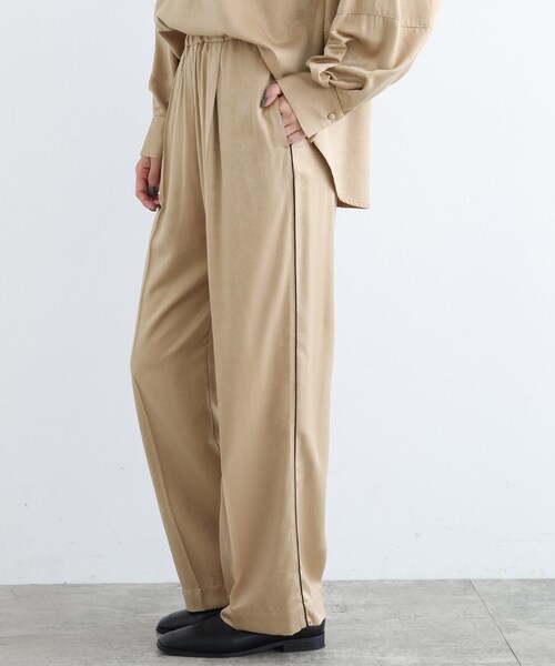 INDIVI（インディヴィ）の「◇【洗える】サテンストレートパンツ