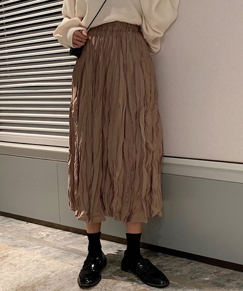 Dream garden（ドリームガーデン）の「皺加工フレアロングスカート（スカート・レディース・ブラック/カーキ/ホワイト・FREE）」の5枚目の写真