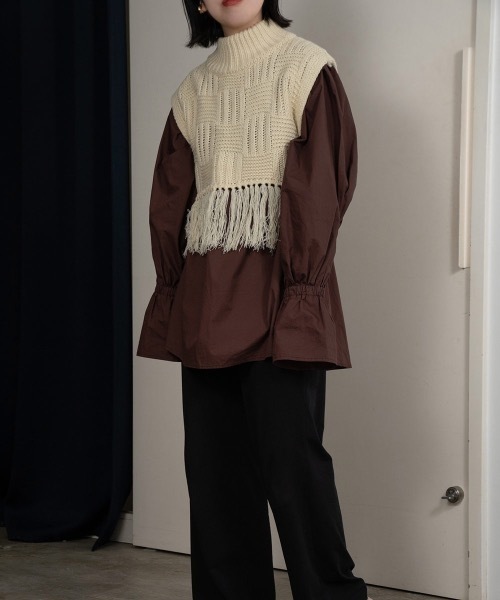 lawgy（ラウジー）の「square pattern fringe vest（ベスト・レディース・アイボリー/ベージュ・FREE）」の2枚目の写真