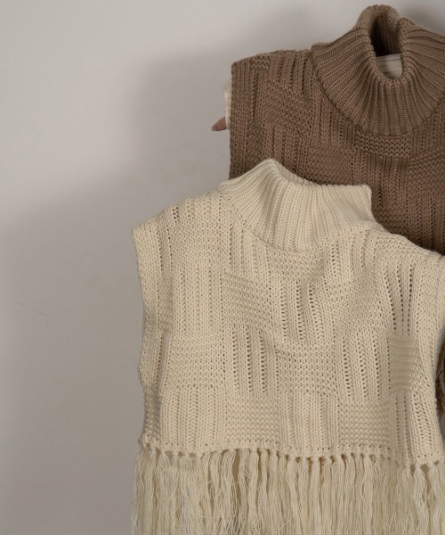 lawgy（ラウジー）の「square pattern fringe vest（ベスト・レディース・アイボリー/ベージュ・FREE）」の14枚目の写真