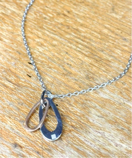 【セール】《サージカルステンレス316L》金属アレルギー対応 ダブルオーバルリングダイヤモンドネックレス（ネックレス）｜B.I.D.（ビーアイディー）