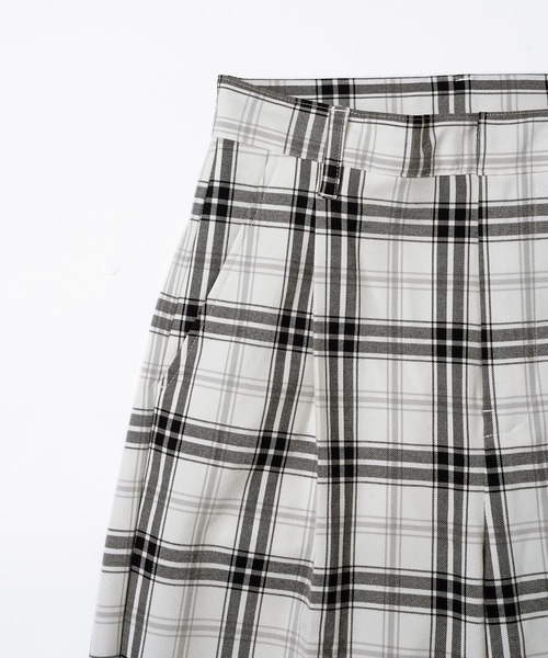 X-girl（エックスガール）の「PLAID STRAIGHT LEG PANTS（その他パンツ・レディース・ホワイト/グリーン/イエロー・XS/S/M）」の7枚目の写真