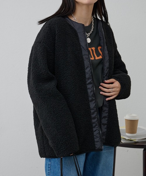 COLONY 2139（コロニートゥーワンスリーナイン）の「ボアノーカラージャケット（ノーカラージャケット・メンズ・ブラック/チャコールグレー・MEDIUM/LARGE）」の3枚目の写真