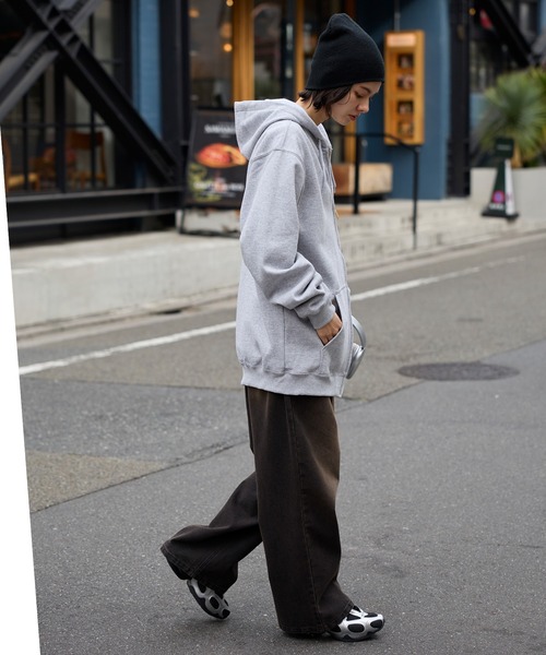 Carhartt(カーハート)の「carhartt(カーハート) Midweight Hooded Zip Sweat オーバーサイズ裏起毛フルジップパーカー(パーカー・メンズ・グレー/ブラック/チャコール/ネイビー・M/L/XL/S)」の12枚目の写真