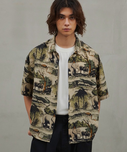 ADPOSION(アドポーション)の「【Revo.】アニマル柄半袖シャツ(シャツ/ブラウス・メンズ・グリーン/ネイビー/ブラック/マルチ/グレー・MEDIUM/LARGE)」の1枚目の写真