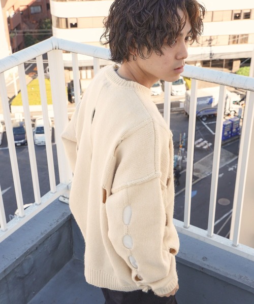 PBLIM（ページボーイリム）の「PAGEBOYLIM/カットアウトルーズニット（ニット/セーター・レディース・グリーン/オフホワイト/ブラック・FREE）」の7枚目の写真