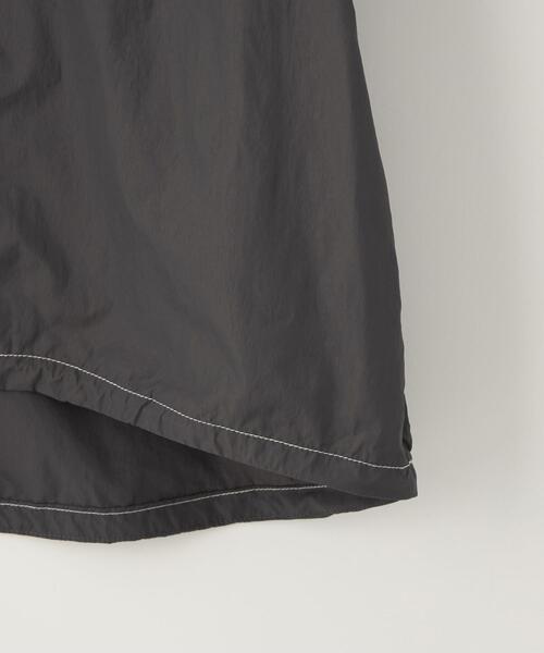 green label relaxing（グリーンレーベルリラクシング）の「TJ シースルー マウンテンパーカー 140-160cm -撥水-（マウンテンパーカー・キッズ・オフホワイト/ダークグレー・M(140-150cm)/L(160cm)）」の6枚目の写真