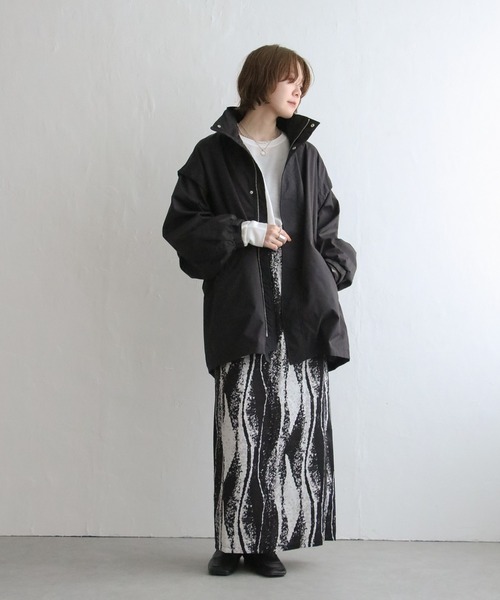 notch.（ノッチ）の「袖取り外し2WAYモッズコート（モッズコート・レディース・ベージュ/ブラック/オフホワイト・M）」の2枚目の写真