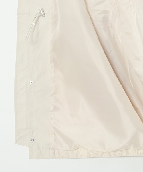 notch.（ノッチ）の「袖取り外し2WAYモッズコート（モッズコート・レディース・ベージュ/ブラック/オフホワイト・M）」の12枚目の写真