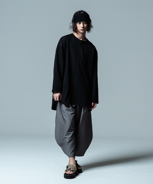 glamb（グラム）の「Drape Hair Band / ドレープヘアバンド（ヘアバンド・メンズ・ブラック/ベージュ/ワイン・FREE）」の12枚目の写真