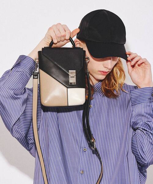 tk.TAKEO KIKUCHI（ティーケータケオキクチ）の「◆ハンドルフラップミニショルダーバッグ（ショルダーバッグ・メンズ・グリーン/ブラック系/ブラック/ブラック系5/ブラック系4・00）」の19枚目の写真