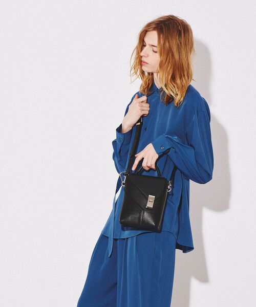 tk.TAKEO KIKUCHI（ティーケータケオキクチ）の「◆ハンドルフラップミニショルダーバッグ（ショルダーバッグ・メンズ・グリーン/ブラック系/ブラック/ブラック系5/ブラック系4・00）」の22枚目の写真