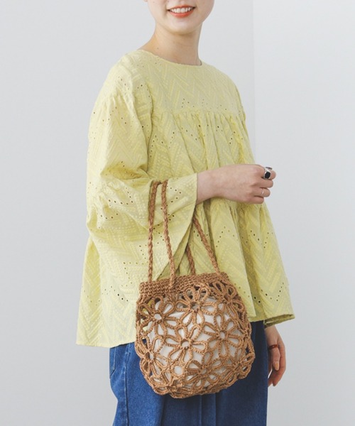 BEAMS HEART(ビームスハート)の「フラワー ペーパー バッグ(トートバッグ・レディース・ベージュ/オフホワイト/ライム/グレー/ブラウン系その他3/オレンジ/ピンク/ブラック系その他3/ミント/チャコールグレー・FREE)」の6枚目の写真