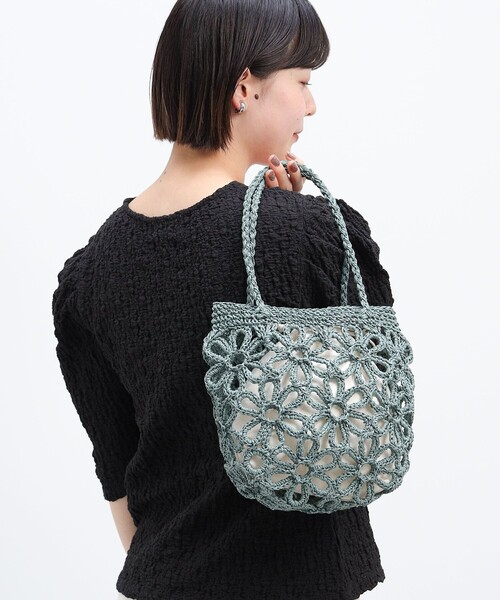 BEAMS HEART(ビームスハート)の「フラワー ペーパー バッグ(トートバッグ・レディース・ベージュ/オフホワイト/ライム/グレー/ブラウン系その他3/オレンジ/ピンク/ブラック系その他3/ミント/チャコールグレー・FREE)」の5枚目の写真