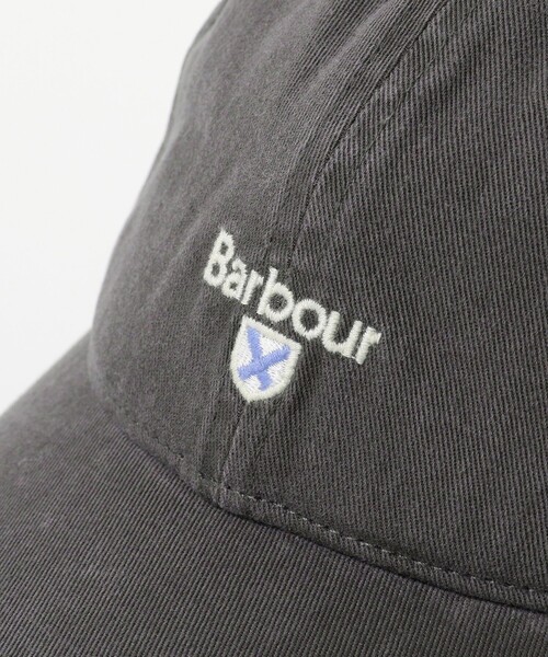 Barbour(バブアー)の「Barbour / コットン ロゴ ベースボールキャップ(ハット・メンズ・チャコールグレー/ブラック/ネイビー/ベージュ・ONE SIZE)」の6枚目の写真
