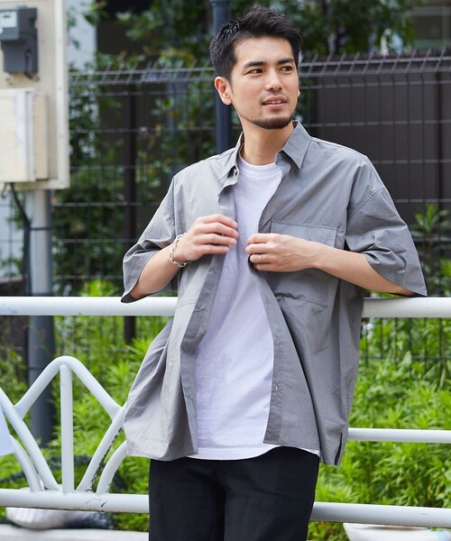 5525Gallery（ゴーゴーニーゴーギャラリー）の「SHIRT FIRSTHAND by 5525gallery/シャツファーストハンド バイ 5525ギャラリー ShortSleeve 2pocket SHIRT / ショートスリーブ2ポケットシャツ（シャツ/ブラウス・メンズ・ホワイト/ブラック/グレー/ブルー・M/L）」の11枚目の写真