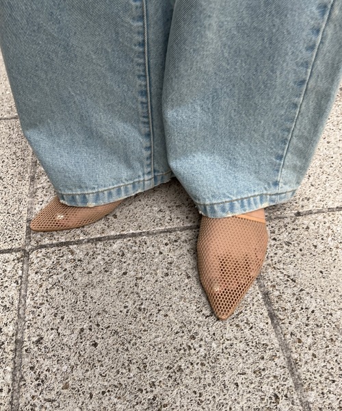 DouDou(ドゥドゥ)の「メッシュミュール(サンダル・レディース・ブラック/ベージュ・24.5cm/23.5cm)」の5枚目の写真