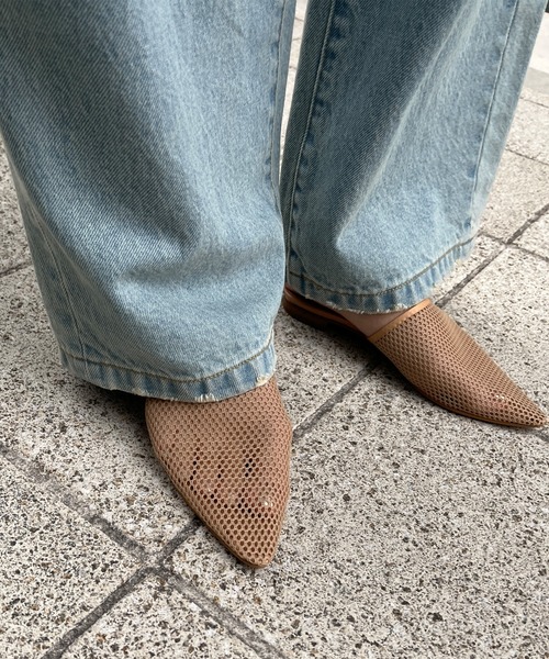 DouDou(ドゥドゥ)の「メッシュミュール(サンダル・レディース・ブラック/ベージュ・24.5cm/23.5cm)」の6枚目の写真