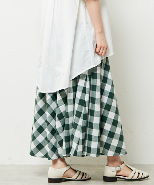MELROSE claire（メルローズ クレール）の「ギンガムチェックバイアススカート（スカート・レディース・ブラック/グリーン/パープル・FREE）」の19枚目の写真