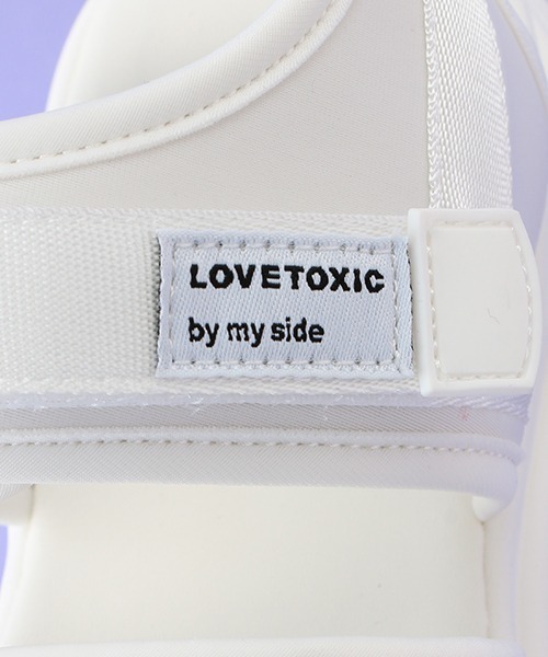 LOVETOXIC（ラブトキシック）の「厚底スポーツサンダル（スニーカー・キッズ・ライトグレー/ブラック/オフホワイト・S/M/L）」の9枚目の写真