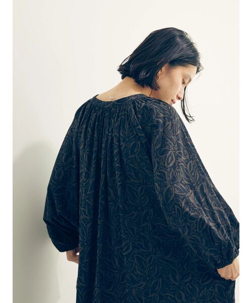 AMERICAN HOLIC（アメリカンホリック）の「スキッパーシアーワンピース（ワンピース・レディース・その他14/ベージュ/ブラック・M/L）」の11枚目の写真