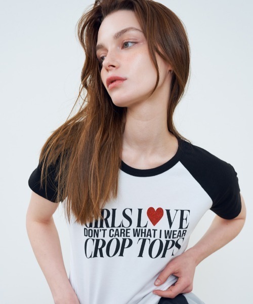 FANCY CLUB(ファンシークラブ)の「A'GEM/9 × .kom『 FANCY CLUB/ファンシークラブ』 COMELY RAGLAN TEE/カムリーラグラン 半袖カットソー(Tシャツ/カットソー・レディース・ブラック/ブルー・FREE)」の12枚目の写真