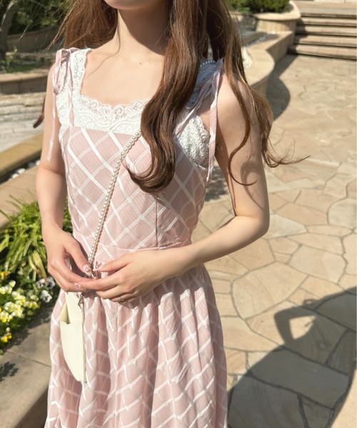 apres jour(アプレジュール)の「チェックシアーフレアキャミワンピース【ZOZOTOWN限定アイテム】(ワンピース・レディース・ネイビー/ブラック/ピンクベージュ・フリー/X-LARGE)」の13枚目の写真
