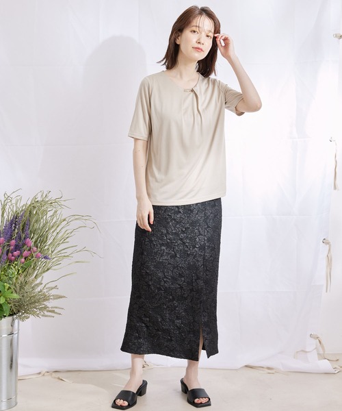 Jayro(ジャイロ)の「サテン ボールドバープルオーバー(Tシャツ/カットソー・レディース・ブラック/ベージュ/グレー/ホワイト系その他・M)」の12枚目の写真