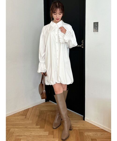 dazzlin（ダズリン）の「プリーツカフスバルーンシャツワンピース（ワンピース・レディース・ベージュ/グレー/オフホワイト・FREE）」の5枚目の写真