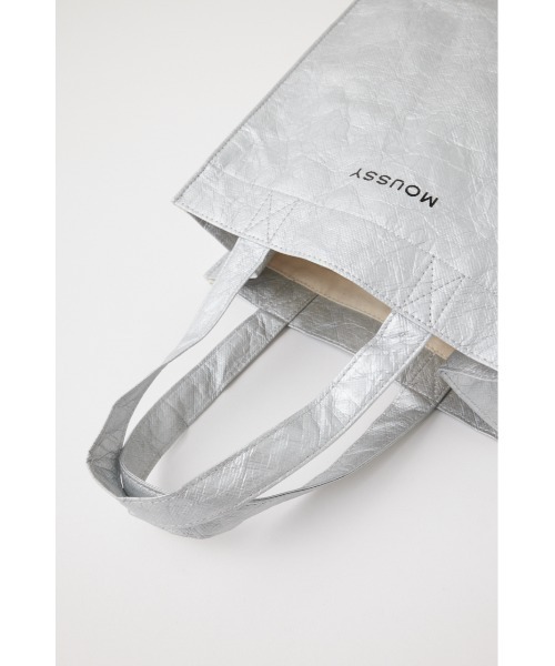 MOUSSY（マウジー）の「PAPER LIKE SHOPPERS バッグ（ハンドバッグ・レディース・ベージュ/シルバー・FREE）」の8枚目の写真